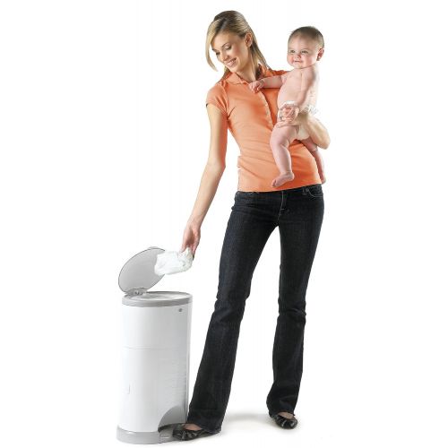  [아마존베스트]DEKOR Dekor Plus Hands-Free Diaper Pail | White | Easiest to Use | Just Step  Drop  Done | Doesn’t Absorb Odors | 20 Second Bag Change | Most Economical Refill System |Great for Cloth