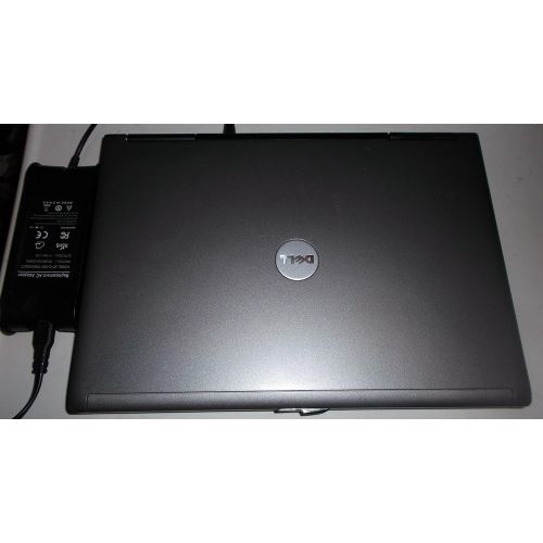 델 Dell Latitude D620 14.1 Inch Laptop (Intel Core Duo T2400 1.83GHz, 2GB, 80GB, DVD, Windows XP), Silver