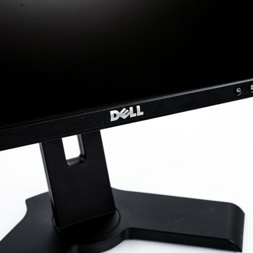 델 Dell 1908FP UltraSharp Black 19 inch Flat Panel Monitor 1280X1024 with Height Adjustable Stand