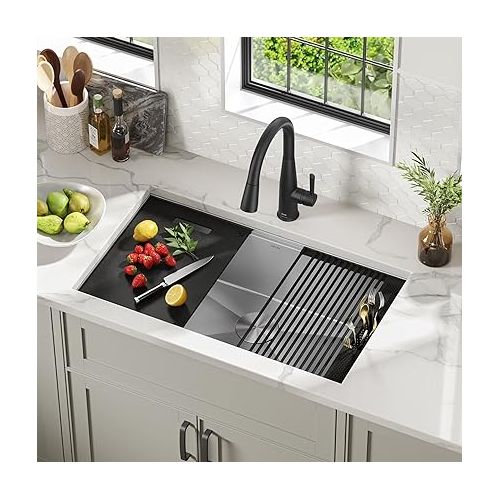  DELTA FAUCET DELTA Rivet 32-Inch Workstation Kitchen Sink Undermount 16 Gauge Stainless Steel Single Bowl with WorkFlow Ledge and Chef’s Kit of 6 Accessories, 95B931-32S-SS