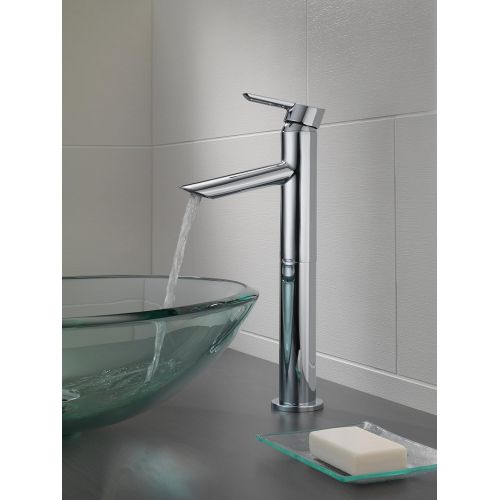  Delta Faucet 761-DST, 3.25 x 13.13 x 20.00 inches, Chrome