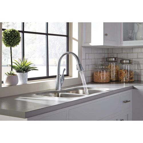  DELTA FAUCET Delta Faucet Allora Single-Handle Kitchen Sink Faucet with Pull Down Sprayer and Magnetic Docking Spray Head, Arctic Stainless 989-AR-DST