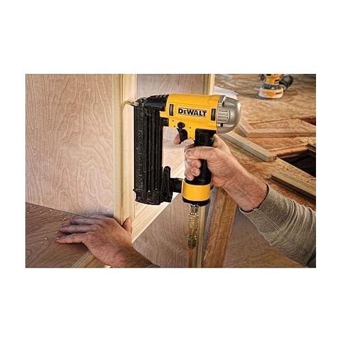  DEWALT 20V MAX* Cordless Brad Nailer, 18GA, Precision Point (DWFP12233)