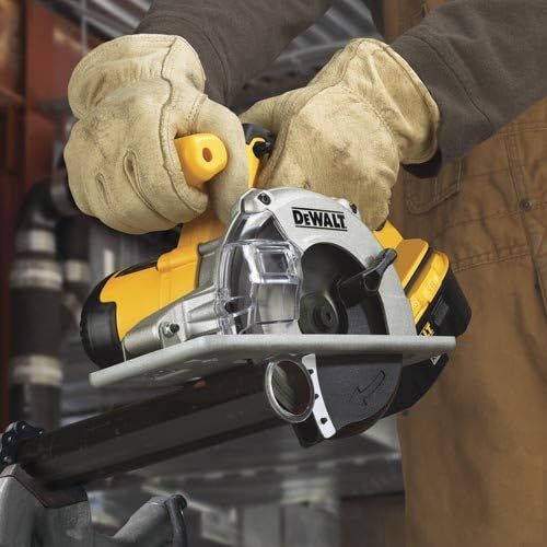  DEWALT DCS372KA Metal Cutting Circular Saw Kit