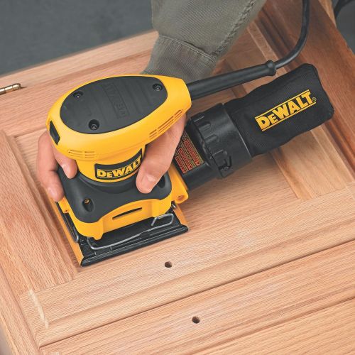  DEWALT D26441K 2.4-AMP Orbital 1/4-Sheet Sander with Cloth Dust Bag