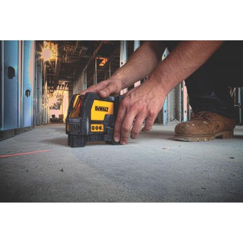  DEWALT STANLEY BLACK & DECKER DW0822 Self-Leveling Cross Line and Plumb Spots Laser, Clear