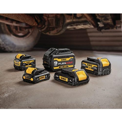  DEWALT DCB205G 20V MAX* Oil-Resistant 5.0Ah Battery