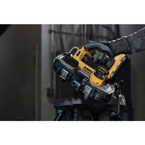  DEWALT DCS377B ATOMIC 20V MAX* Brushless Cordless 1-3/4 in. Compact Bandsaw (Tool Only)