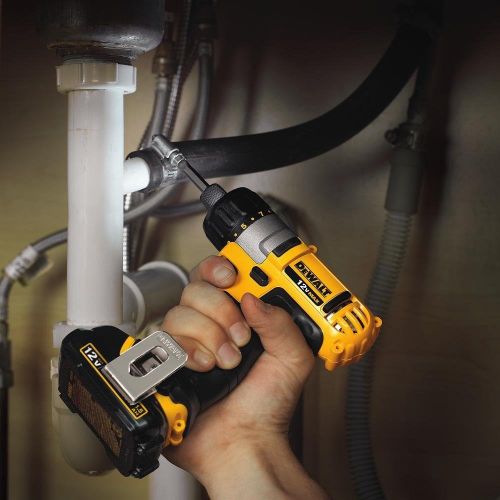  DEWALT 12V MAX Cordless Screwdriver, 1/4-Inch Hex Chuck, 1-Inch Bit Tips, Electric (DCF610S2)