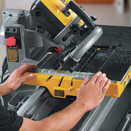  DEWALT Wet Tile Saw with Stand, 10-Inch (D24000S)