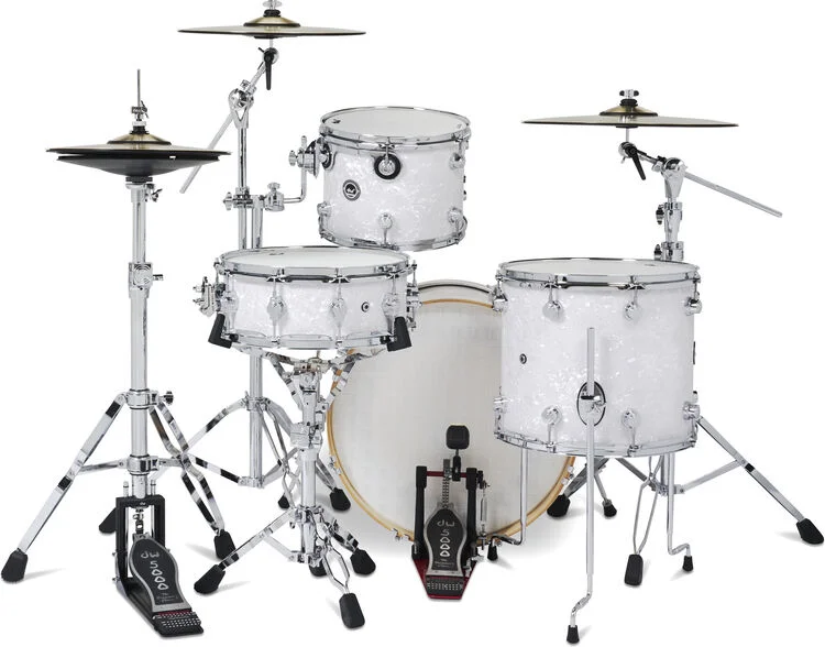  DW DWe 4-piece Drum Kit Bundle - White Marine Pearl FinishPly