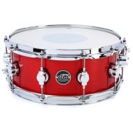 DW Performance Series 5.5 x 14-inch Snare Drum - Candy Apple Red Lacquer