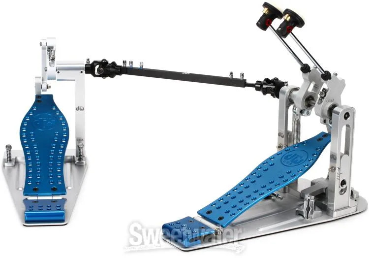  DW DWCPMDD2BL MDD Machined Direct Drive Double Bass Drum Pedal - Cobalt