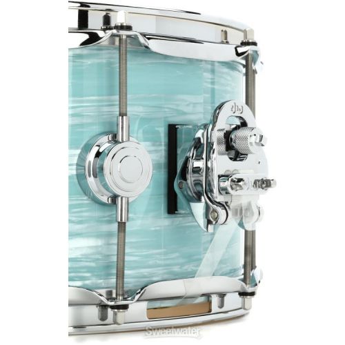  DW Collector's Series Snare Drum - 6.5 x 14-inch - Pale Blue Oyster FinishPly