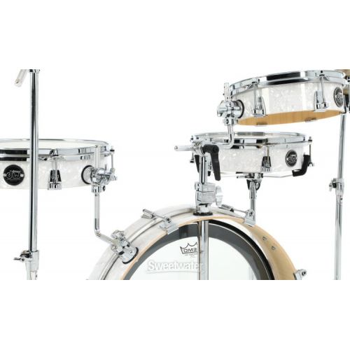  DW Performance Series Low Pro 4-piece Shell Pack - White Marine FinishPly Demo
