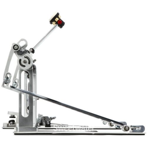  DW DWCPMDD2XF MDD Machined Direct Drive Double Bass Drum Pedal with Extended Footboard - Polished