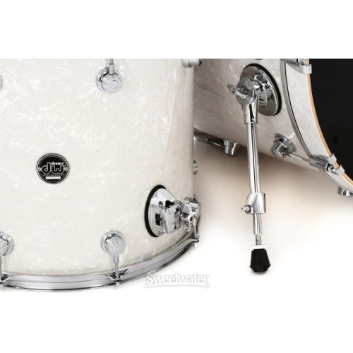  DW Performance Series 4-piece Shell Pack with 22 inch Bass Drum - White Marine Finish Ply