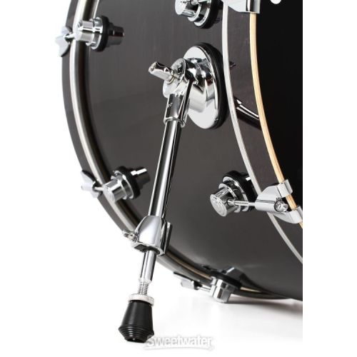  DW Performance Series Bass Drum - 18 x 24 inch - Ebony Stain Lacquer