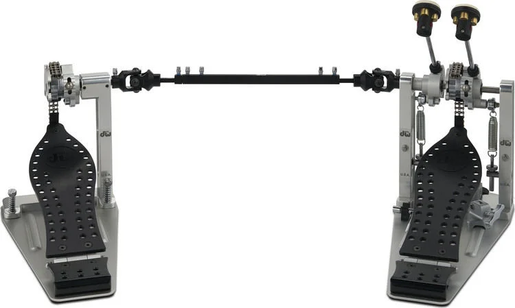  DW DWCPMCD2BK MCD Machined Chain Drive Double Bass Drum Pedal - Graphite