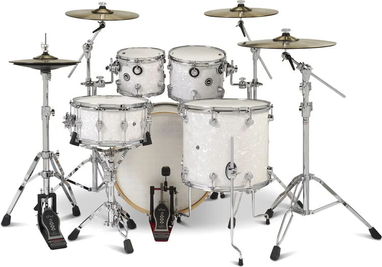  DW DWe 5-piece Drum Kit Bundle - White Marine Pearl FinishPly