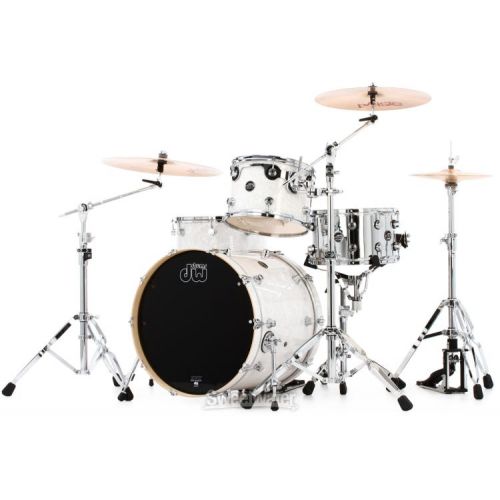  DW Performance Series 3-piece Shell Pack with 22 inch Bass Drum - White Marine FinishPly