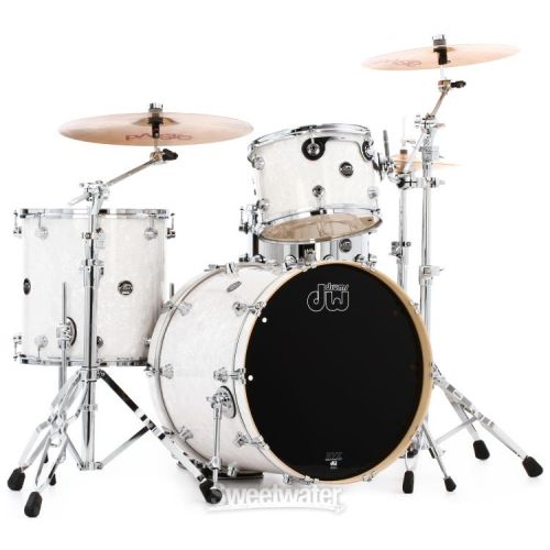  DW Performance Series 3-piece Shell Pack with 22 inch Bass Drum - White Marine FinishPly