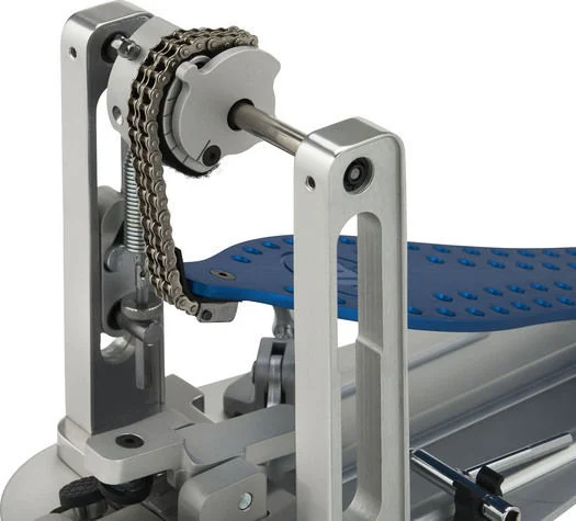  DW DWCPMCDBL MCD Machined Chain Drive Single Bass Drum Pedal - Cobalt