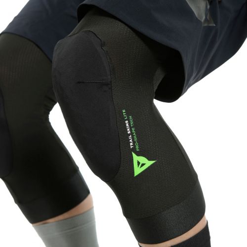 다이네즈 Dainese Trail Skins Lite Knee Guards