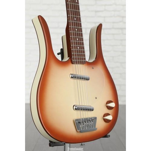  Danelectro Longhorn Baritone Electric Guitar - Copper Burst Demo