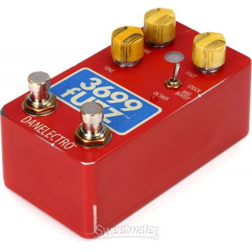  Danelectro 3699 Fuzz / Octaver Pedal