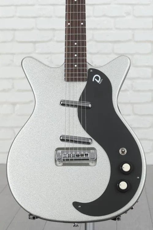 Danelectro 60th Anniversary DC '59 NOS+ Electric Guitar - Silver Metalflake Demo