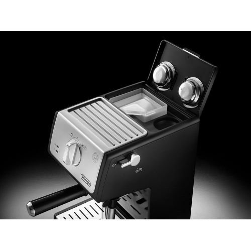  De’Longhi DeLonghi ECP 33.21 Espresso Siebtraegermaschine | Siebtraegerhalter mit Aluminium Finish | Milchschaum Duese | Filtereinsatz fuer 1 oder 2 Tassen Espresso | Auch fuer Pads Geeignet | Sc