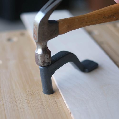  [아마존베스트]Deadwood Crafted Tools DCT 8in Work Bench Holdfast Woodworking Hold-Down Clamp  4in Reach, 5/8in Shaft for Wood Carving, Routing, Sanding