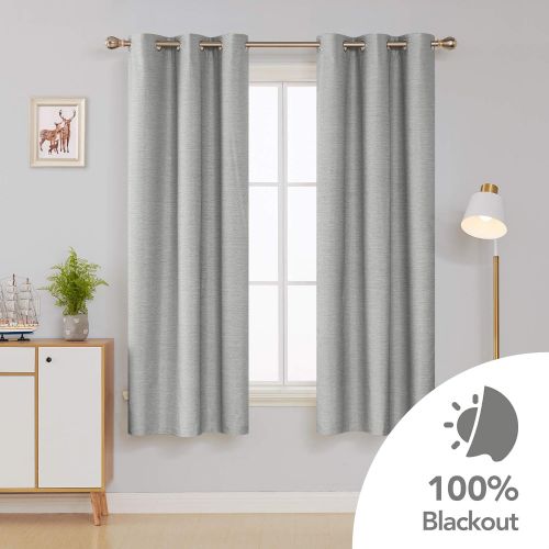  [아마존 핫딜] Deconovo Shiny Textured Blackout Curtains Sun Blocking Thermal Insulated Panel Drapes with White Coating 42W x 72L for Living Room Light Grey 2 Panels