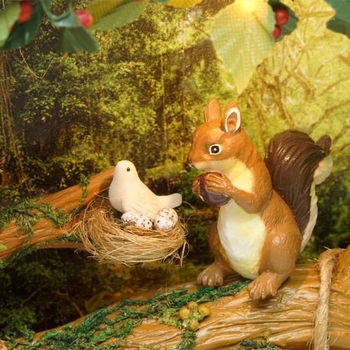  Deevoka Nut Station Photo Frame Model Wood Dollhouse Squirrel Creative LED Gifts