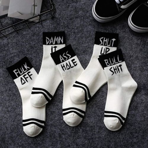  Delicacydex Modische Herbst Winter Hip Hop Style Manner Frauen Unisex Brief gedruckt Baumwolle Skateboard Sock Bequeme Socken - weiss & schwarz