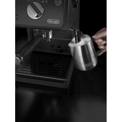 드롱기 De’Longhi DeLonghi ECP 31.21 Espresso Siebtragermaschine | Siebtragerhalter mit Aluminium Finish | Milchschaum Duese | Filtereinsatz fuer 1 oder 2 Tassen Espresso | Auch fuer Pads Geeignet | Sc