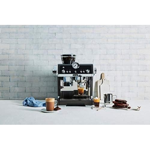 드롱기 DeLonghi La Specialista Espresso Machine with Sensor Grinder, Dual Heating System, Advanced Latte System & Hot Water Spout for Americano Coffee or Tea, Black, EC9335BK