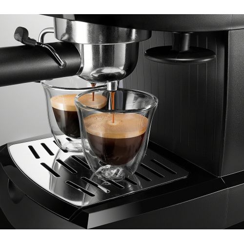 드롱기 DeLonghi EC155 15 Bar Pump Espresso and Cappuccino Maker,Black