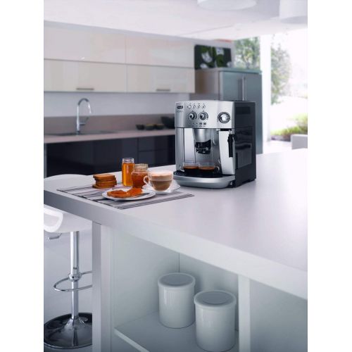 드롱기 De’Longhi DeLonghi Magnifica Bean to Cup Espresso/Cappuccino Coffee Machine ESAM4200 - Silver