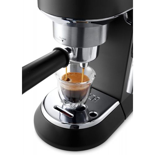 드롱기 De’Longhi DeLonghi Dedica Style EC 685.BK Espresso Filter Holder Espresso Machine with Professional Milk Foam Nozzle 15 cm Wide 1 Litre Water Tank Full Metal Casing E.S.E Pads Black