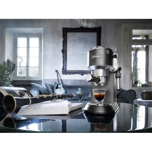 드롱기 De’Longhi DeLonghi Dedica Style EC 685.BK Espresso Filter Holder Espresso Machine with Professional Milk Foam Nozzle 15 cm Wide 1 Litre Water Tank Full Metal Casing E.S.E Pads Black