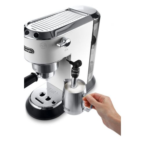 드롱기 DeLonghi Delonghi EC685.W DEDICA 15-Bar Pump Espresso Machine Coffee Maker, 220 Volts (Not for USA-European Cord), White