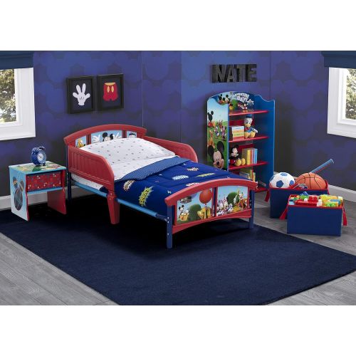  Delta Children Disney Mickey Mouse Toddler Room Set, 6-Piece (Toddler Bed | Bookcase | Side Table | Bedding Set | Storage Bins | Bonus Sheet Set)