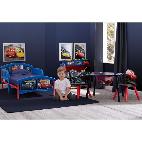  Delta Children Plastic Toddler Bed, Disney/Pixar Cars