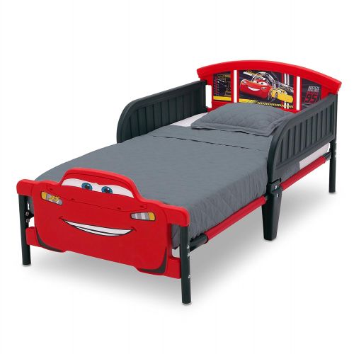  Delta Children 3D-Footboard Toddler Bed, Disney/Pixar Cars 3