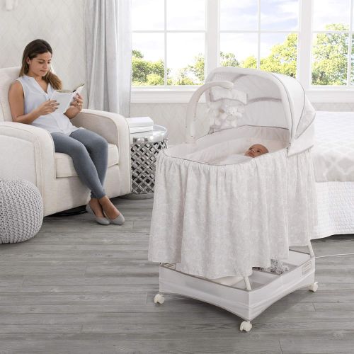  Delta Children Simmons Kids Deluxe Hands-Free Auto-Glide Bedside Bassinet - Portable Crib Features Silent, Smooth Gliding Motion That Soothes Baby, Embossed Paisley