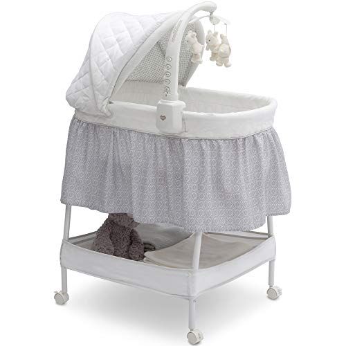  [아마존베스트]You purchased this item on September 4, 2018. Delta Children Deluxe Gliding Bassinet, Silver Lining