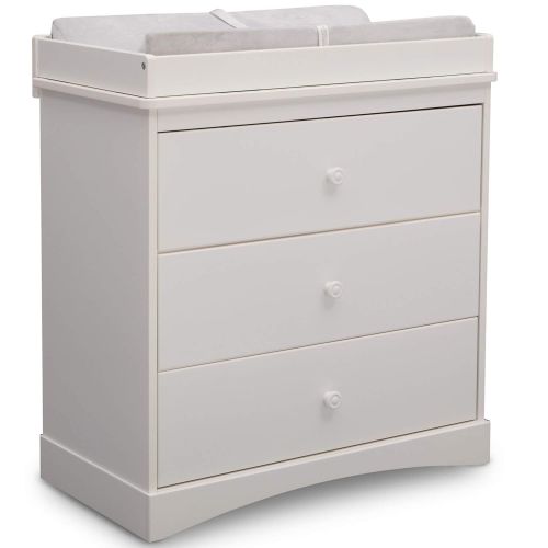  Delta Children Sutton 3 Drawer Dresser with Changing Top