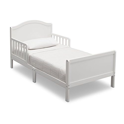  Delta Children Bennett Wood Toddler Bed - Greenguard Gold Certified, Bianca White